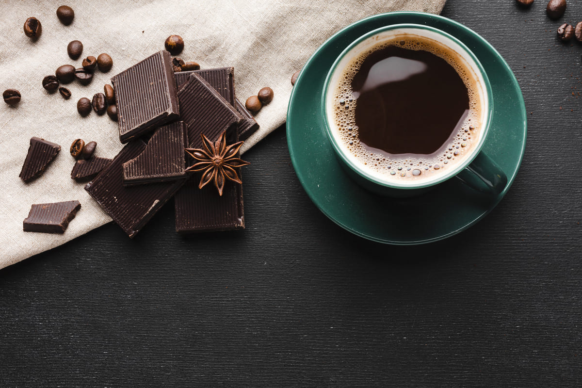 Conheça as combinações que dão match quando o assunto é chocolate e café